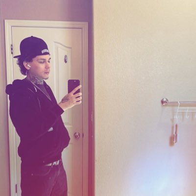 Johnny's profile picture