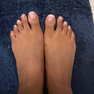 p0intedbymiaa's profile picture