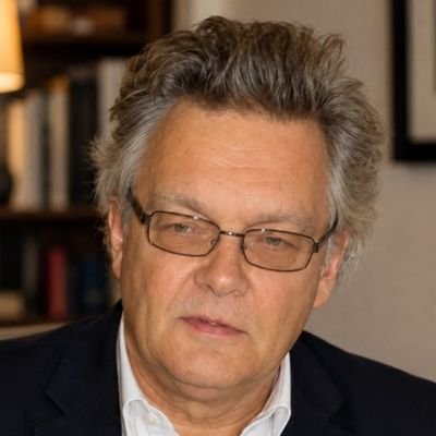 essenviews's profile picture