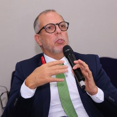 pastor Alfredo saade's profile picture