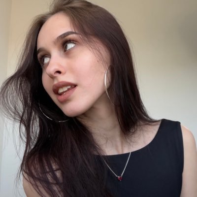 Evil queen Ria๐ซ
's profile picture
