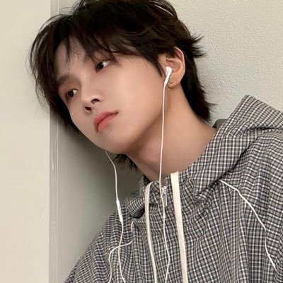 woonhakfan's profile picture