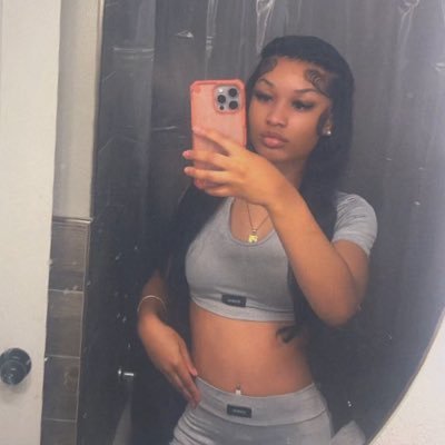 Kayla Maeeee's profile picture