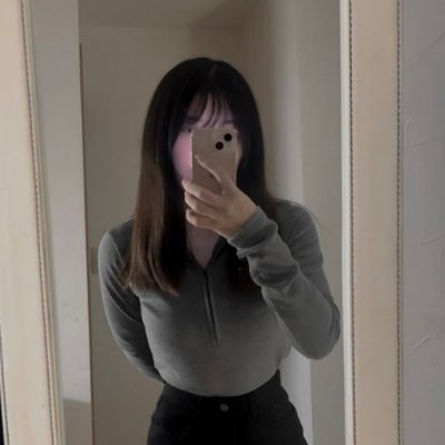 栞's profile picture