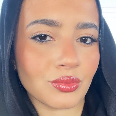 ثُرَيّٓا's profile picture