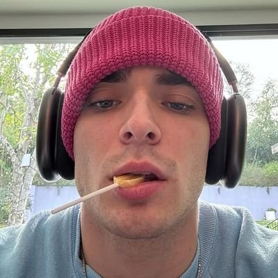 levituiita_'s profile picture