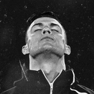 RØSĘLL's profile picture