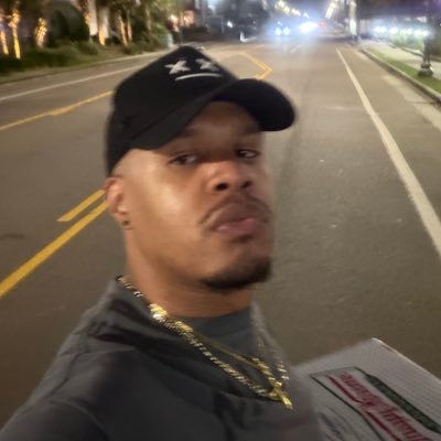 thehoodhewchie's profile picture