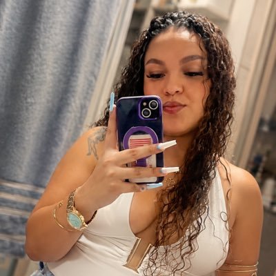 ᗩᗰOᖇᗩ🦋's profile picture
