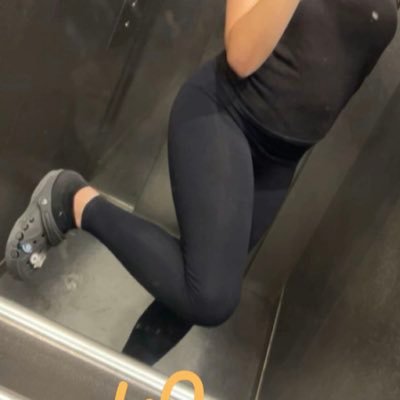 s's profile picture
