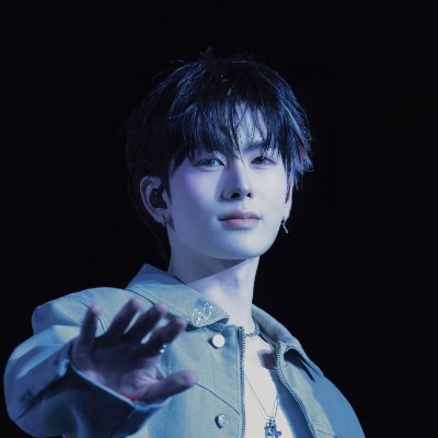 archieveayas's profile picture