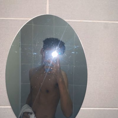 bebezok_'s profile picture