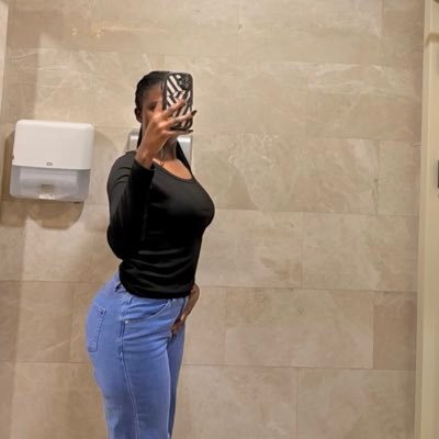 SHEISONX__'s profile picture