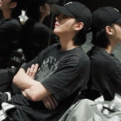 𝐊𝐚𝐥𝐚𝐧𝐝𝐫𝐚's profile picture