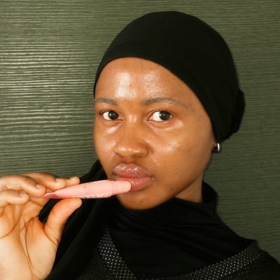 qaozy's profile picture