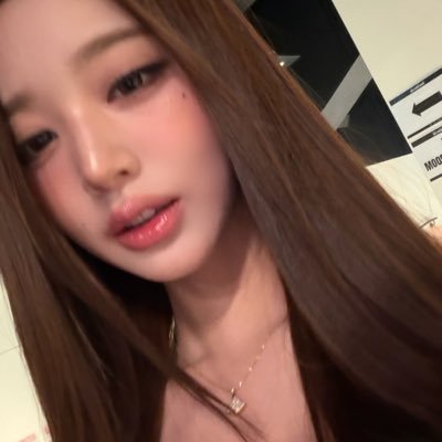 nyeongive's profile picture