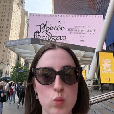 elysha's profile picture
