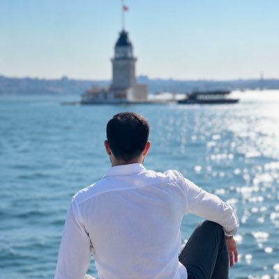 K İ R V E's profile picture