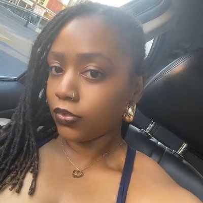 Kiana’s Moon 🌕's profile picture