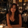 Clara June 的头像