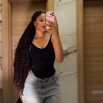 Pink_not_yours's profile picture