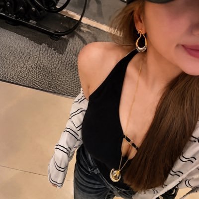 ceyiibawel's profile picture