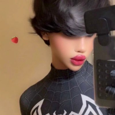 Ayadooh169476's profile picture