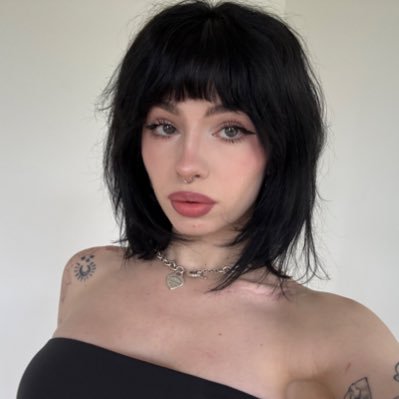 emily's profile picture