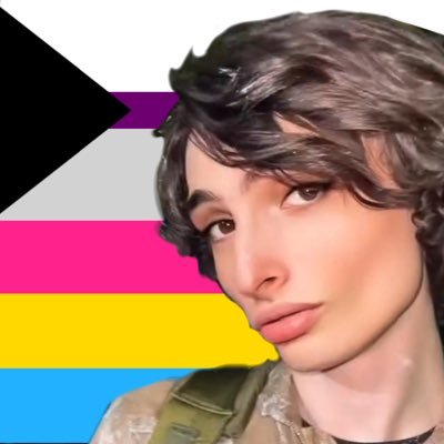 Elyne's profile picture