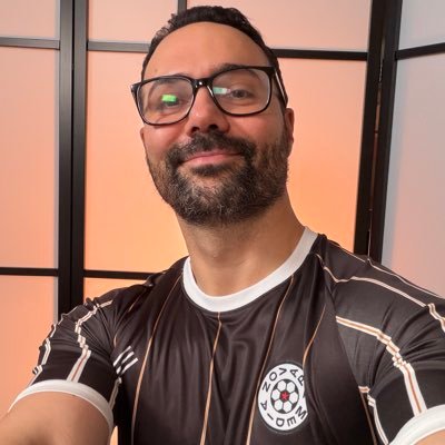 Aaron Bastani's profile picture