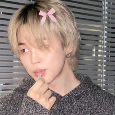 chels ⭐️ saw bts ♡'s profile picture