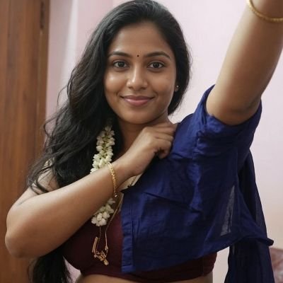 lek_devika's profile picture
