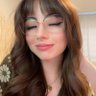 Profilbild von PeachyShortcake 🍑🍰