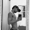 Lucas profil fotoğrafı