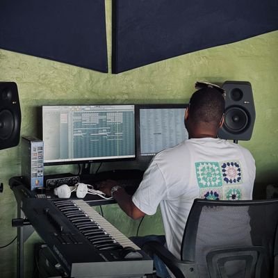 DLi's profile picture