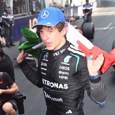 12kissco's profile picture