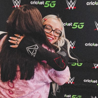 MADDIE's profile picture
