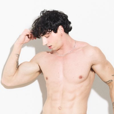 ǟʀȶɛʍɨʂ's profile picture