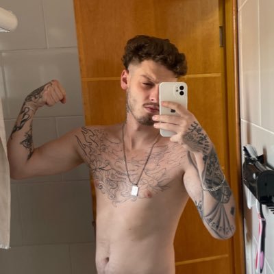 Alpha João's profile picture