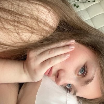 famyloyalx's profile picture