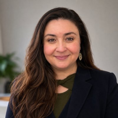 CristalPalacios's profile picture