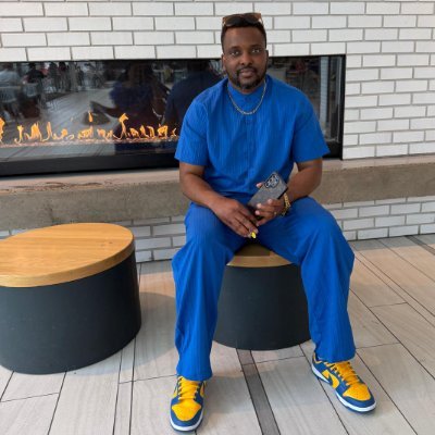 mickoly's profile picture