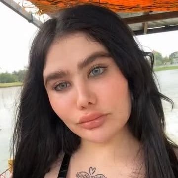 انجي خوري's profile picture