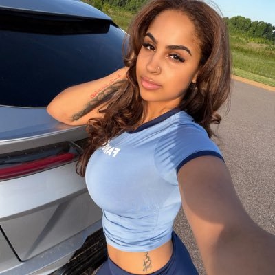 nikki ⭐️'s profile picture