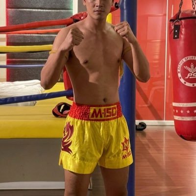 AeampeaPakorn's profile picture