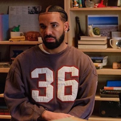 THEPETTYBARBIEE's profile picture
