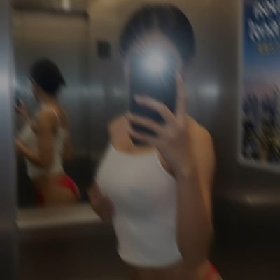 LlllioppK87095's profile picture