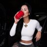 Isa Ribeiro^'s profile picture