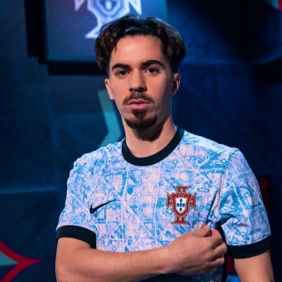 rodrigo. 🐉 (🏆)'s profile picture