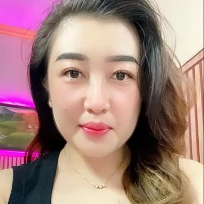 CeCrystine_'s profile picture
